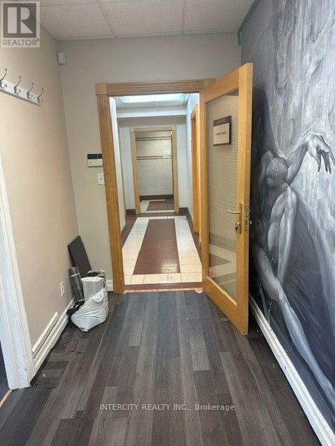 402 - 20 EGLINTON AVENUE E, Toronto (Mount Pleasant East) — photo 5