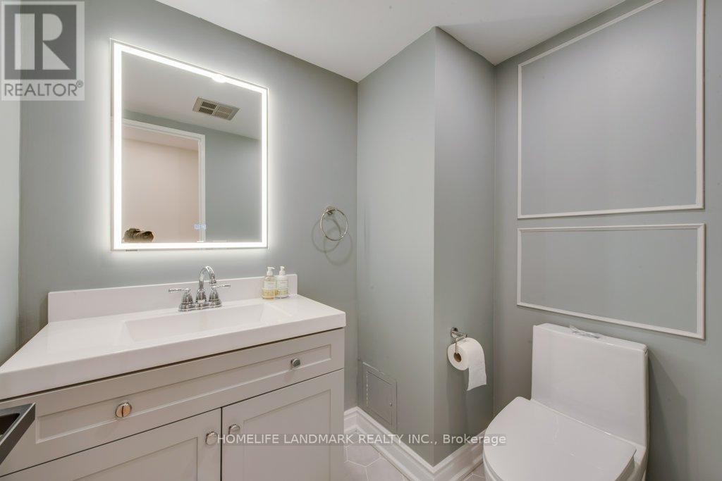 #306 1 CONCORDE PLACE - 22