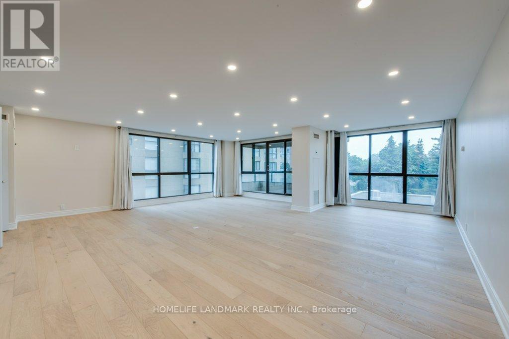 306 - 1 CONCORDE PLACE, Toronto (Banbury-Don Mills) — photo 4