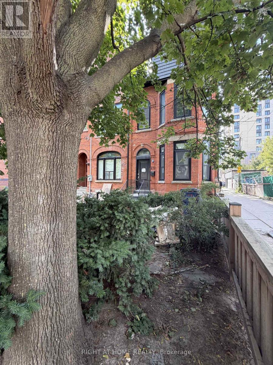 272 SEATON STREET, Toronto (Moss Park) — photo 3