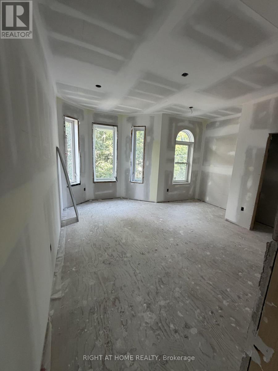 272 SEATON STREET - 6