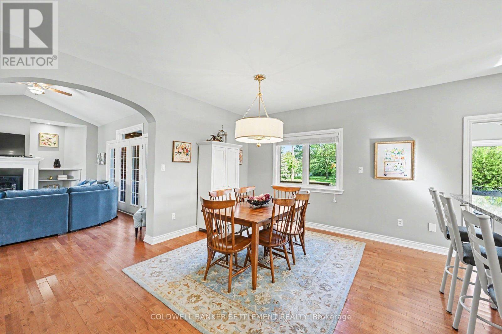 8 TAGGART CRESCENT, Ottawa. Luxury613. By Peter Sagos - Image 13