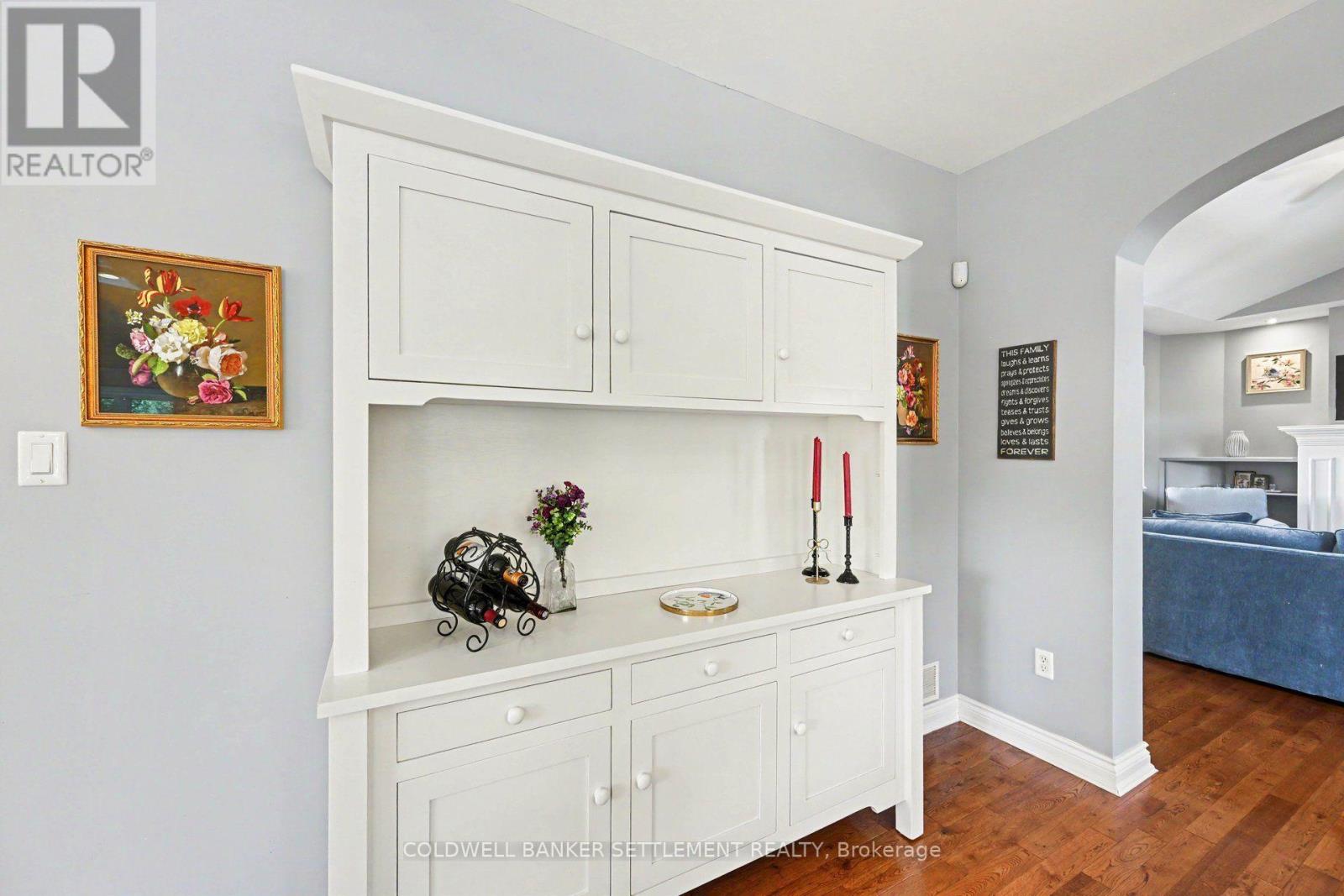 8 TAGGART CRESCENT, Ottawa. Luxury613. By Peter Sagos - Image 16