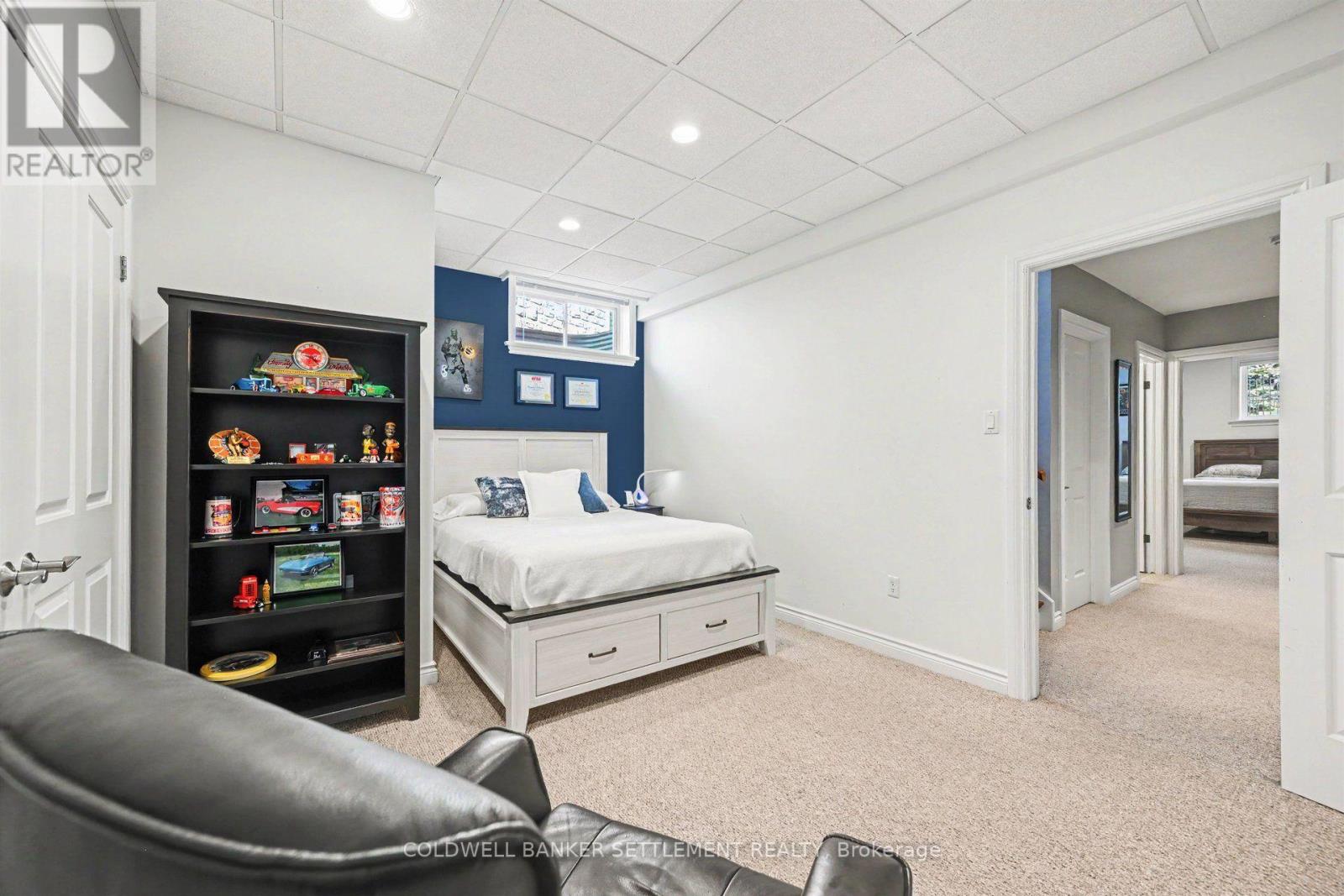 8 TAGGART CRESCENT, Ottawa. Luxury613. By Peter Sagos - Image 42