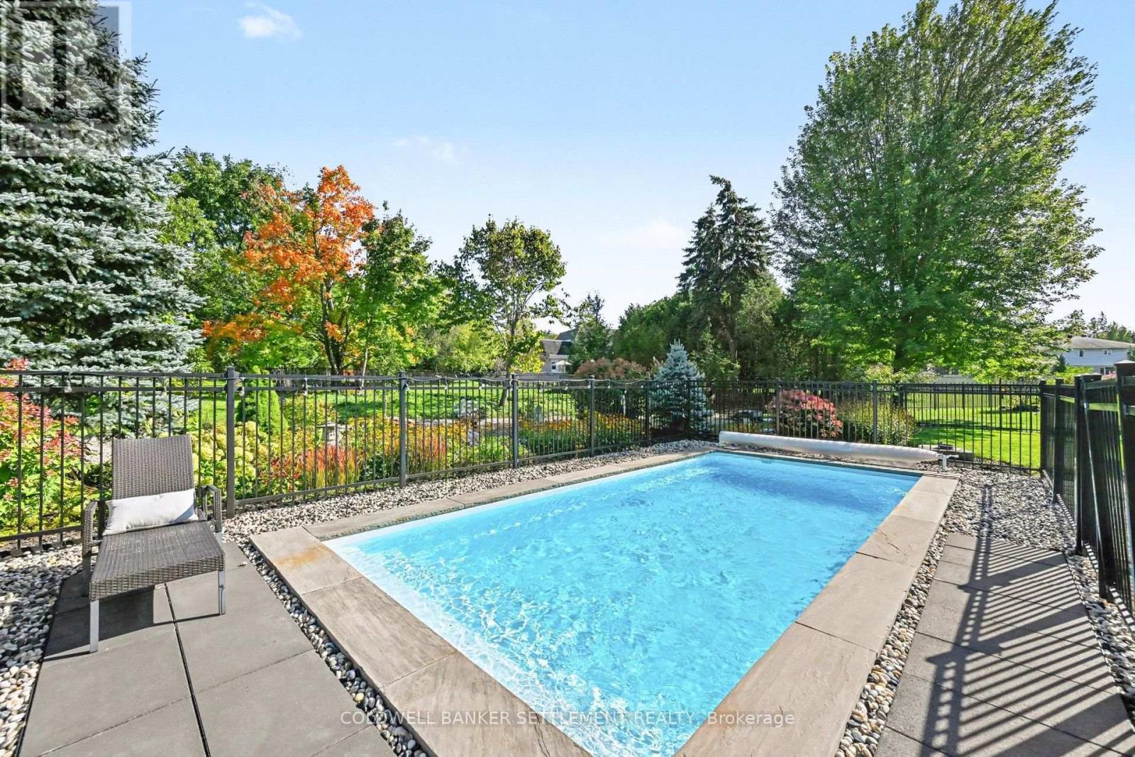 8 TAGGART CRESCENT, Ottawa. Luxury613. By Peter Sagos - Image 46