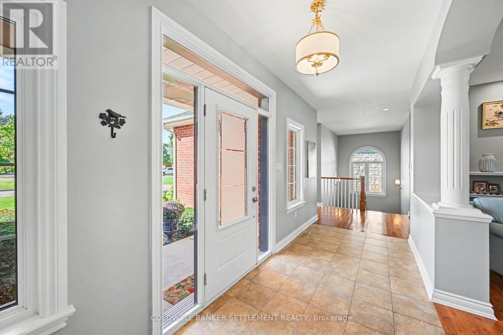 8 TAGGART CRESCENT, Perth — photo 6