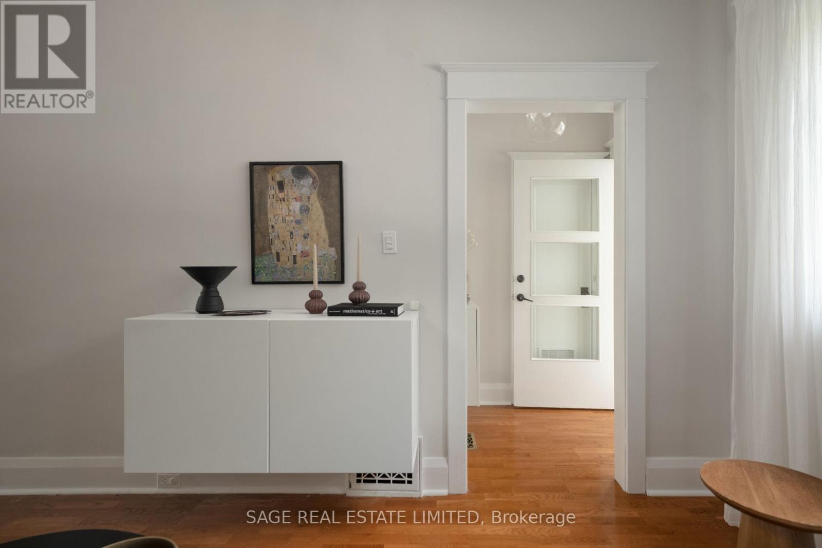 74 BARRINGTON AVENUE, Toronto (Woodbine-Lumsden) — photo 5