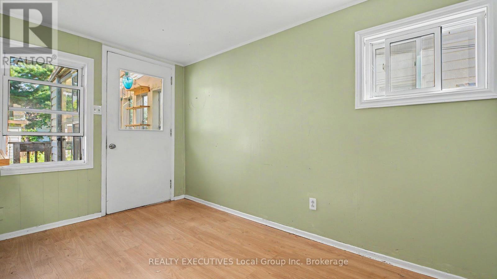 728 REYNOLDS STREET - Image 22