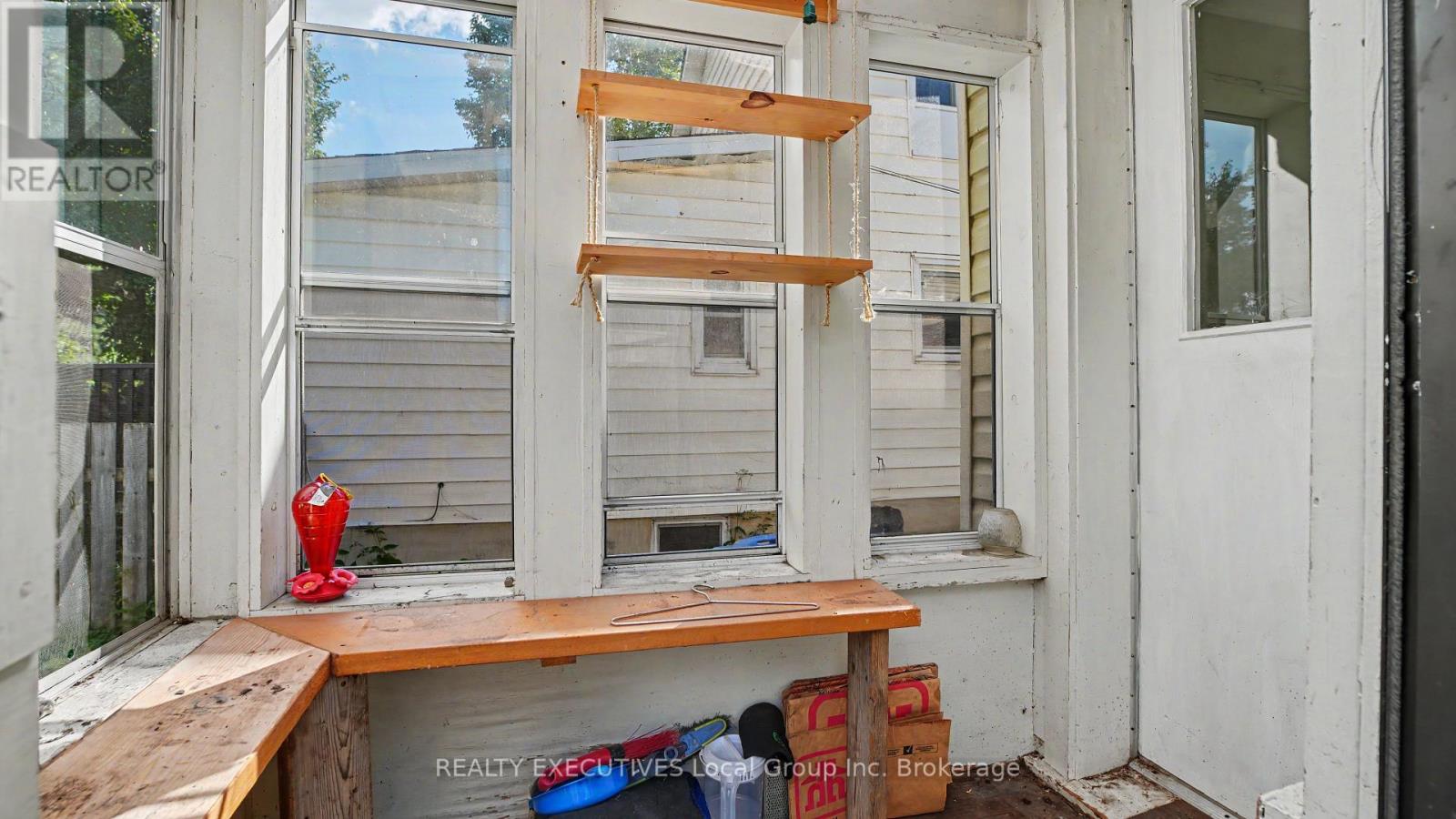 728 REYNOLDS STREET - Image 23