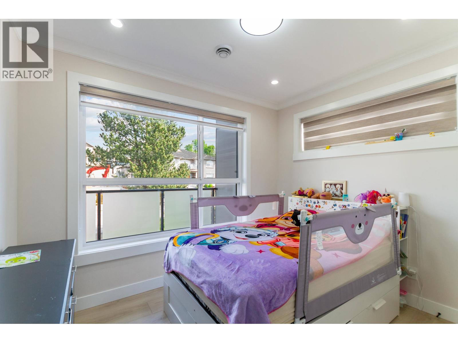 101 954 EDGAR AVENUE, Coquitlam