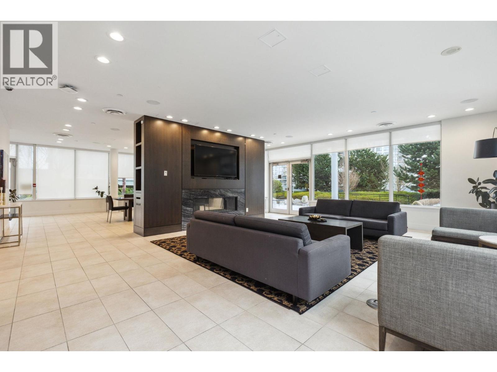 608 7488 LANSDOWNE ROAD, Richmond