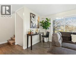 20 2488 Pitt River Road, Port Coquitlam, BC V3C1R9 Photo 8