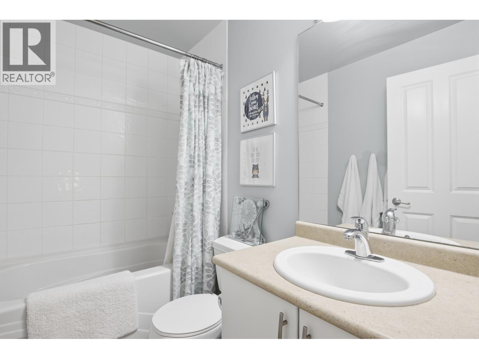 6 1024 GLACIER VIEW DRIVE, Squamish