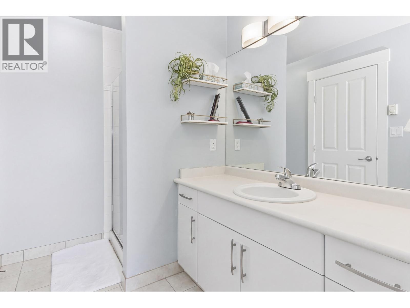 6 1024 GLACIER VIEW DRIVE, Squamish