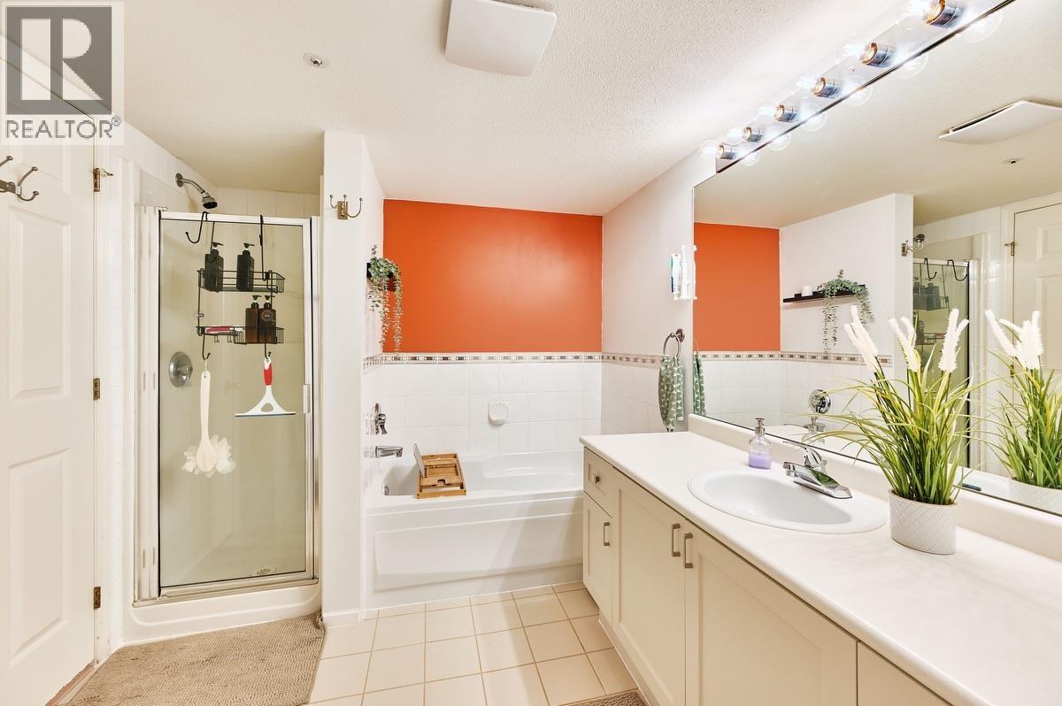 402 1190 EASTWOOD STREET, Coquitlam