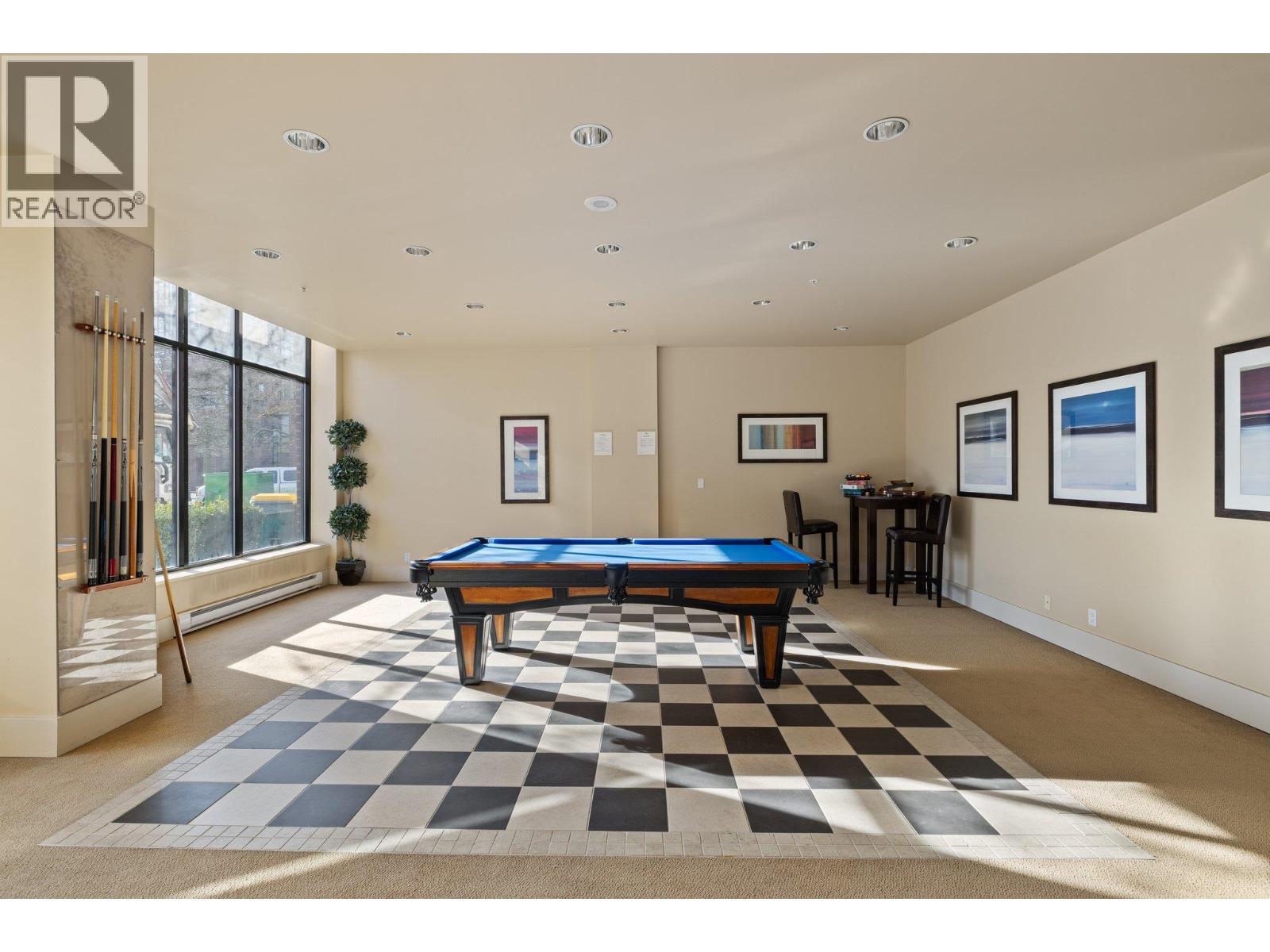 2203 15 E ROYAL AVENUE, New Westminster