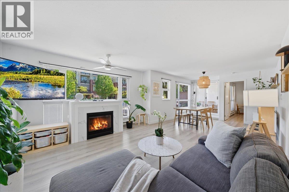 104 2339 SHAUGHNESSY STREET, Port Coquitlam