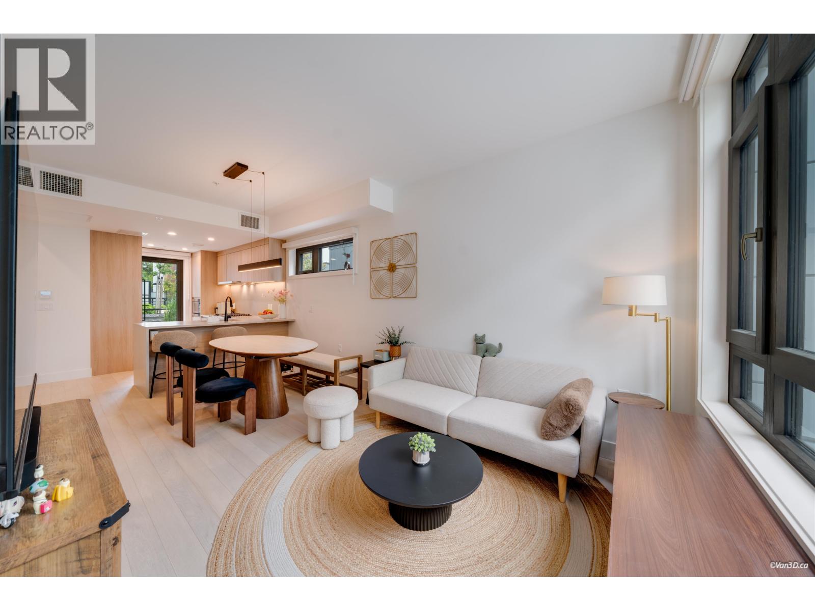 6292 OAK STREET, Vancouver