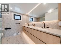 6292 Oak Street, Vancouver, BC V6M2W4 Photo 8