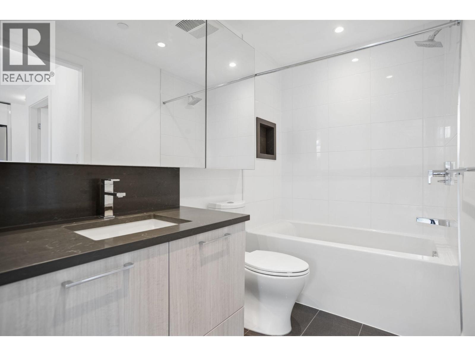 602 3581 E KENT AVENUE NORTH, Vancouver