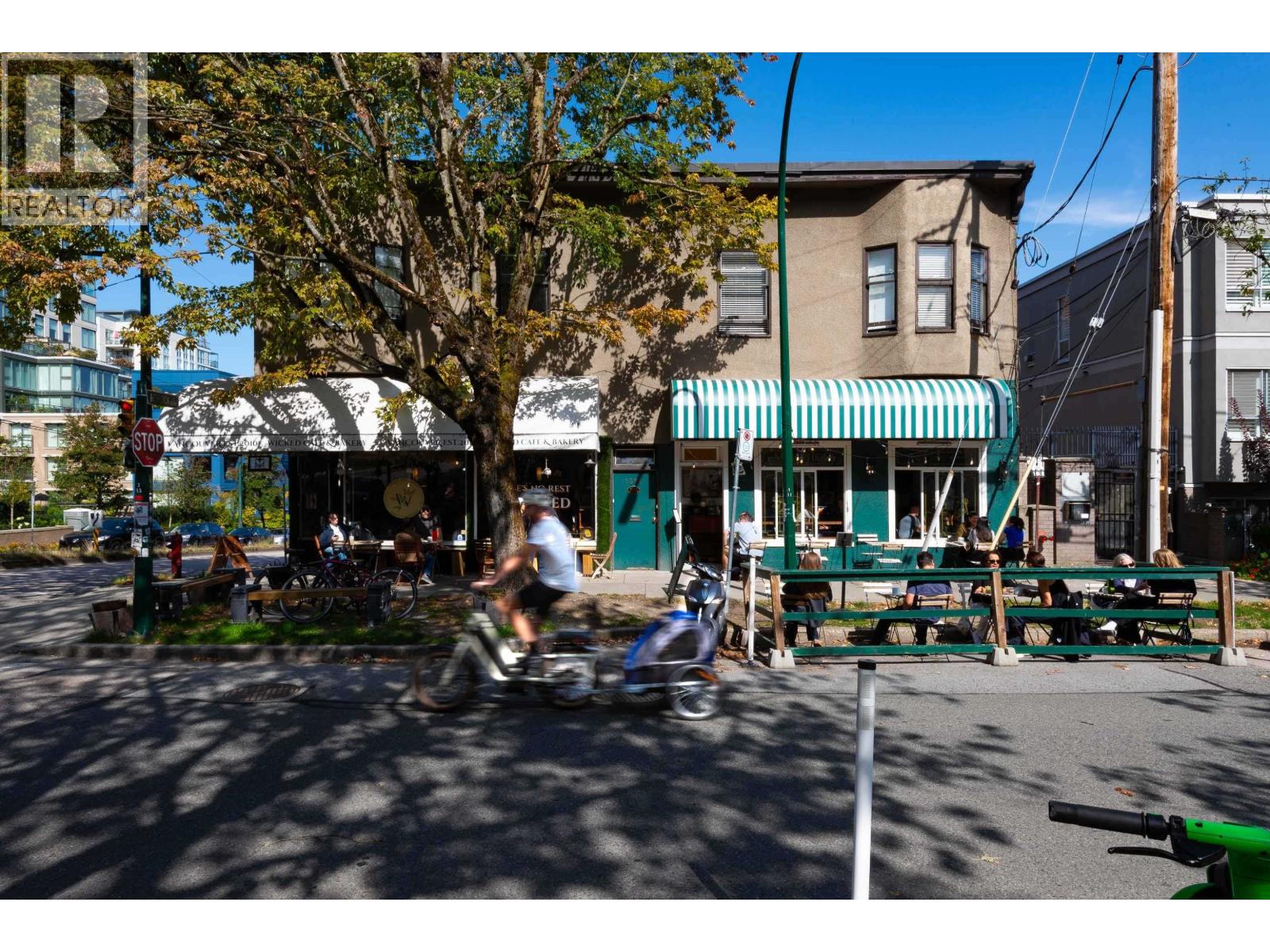 1088 W 7TH AVENUE, Vancouver