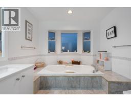 12460 Jensen Drive, Richmond, BC V6V2R7 Photo 32