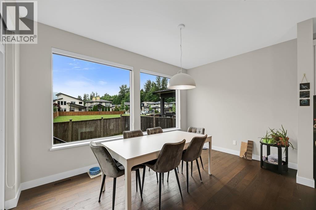 39340 FALCON CRESCENT, Squamish