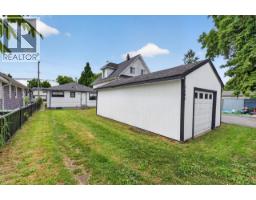 2141 Fraser Avenue, Port Coquitlam, BC V3B1N7 Photo 19