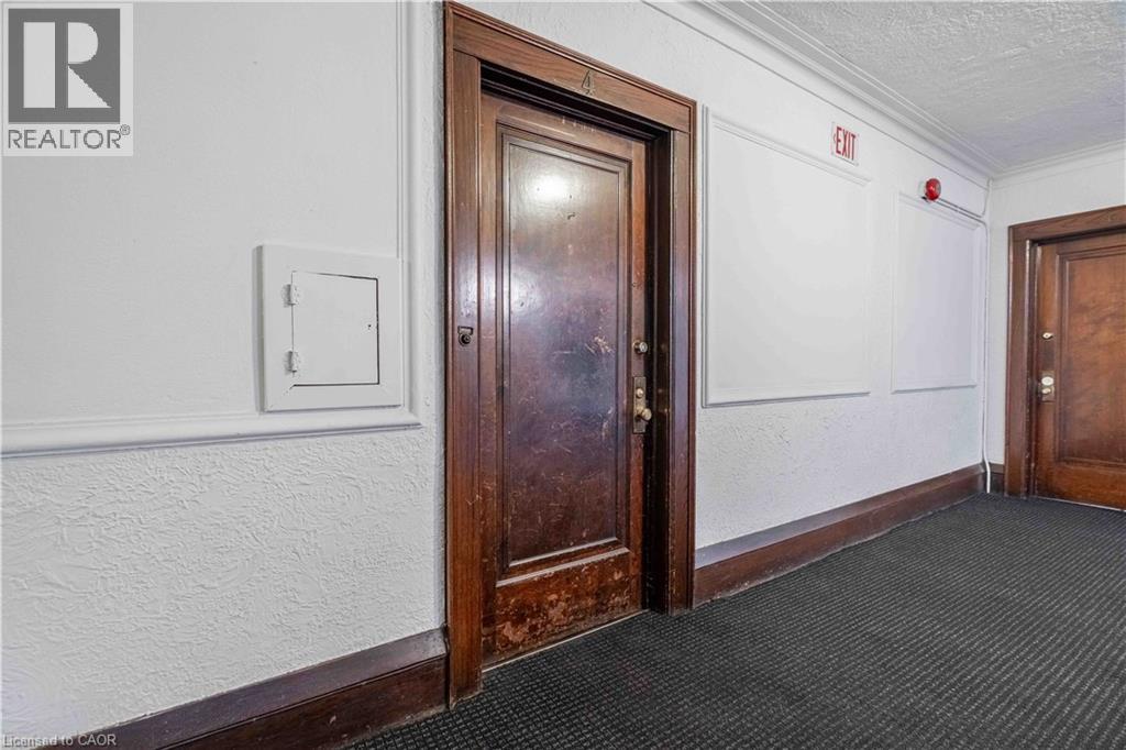 285 KING Street W Unit# 4, Hamilton — photo 5