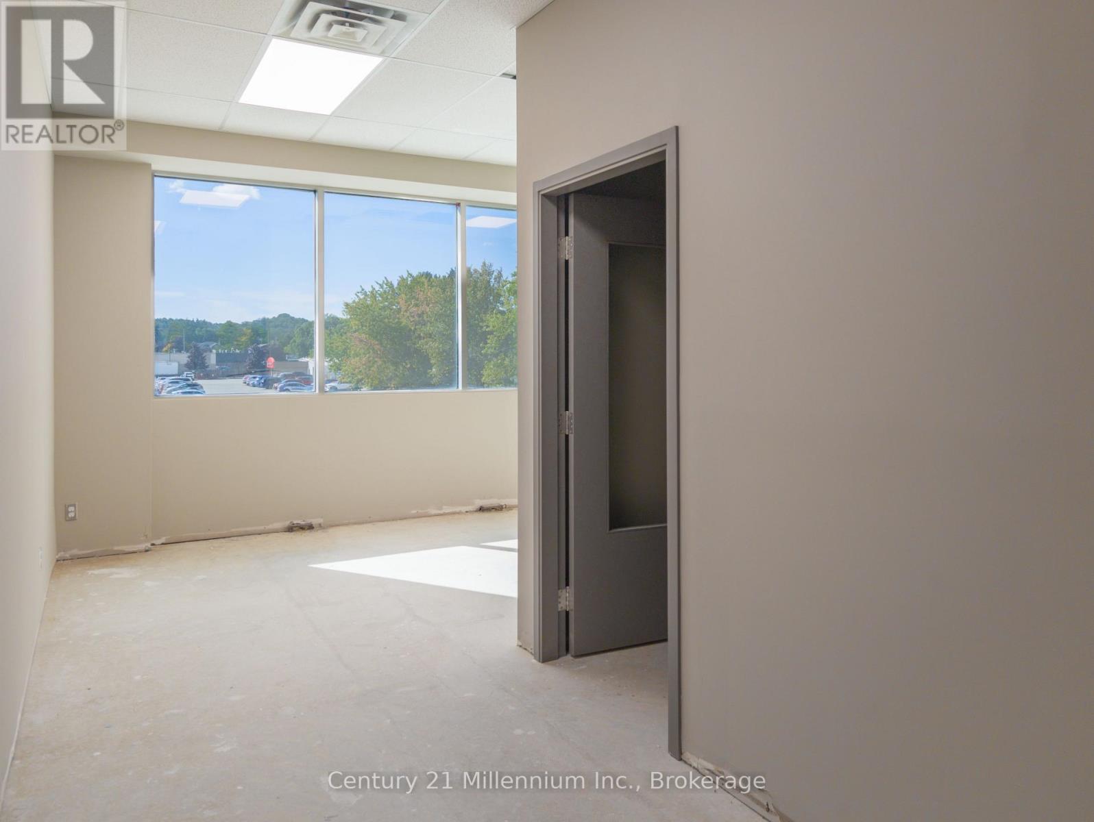 SUITE 200 - OFFICE 14 - 1450 1ST AVENUE W, Owen Sound — photo 3