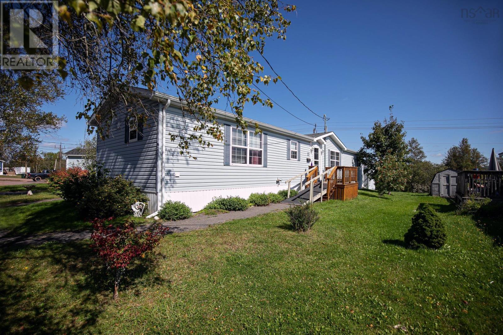 27 Fernwood Drive, Amherst — photo 7
