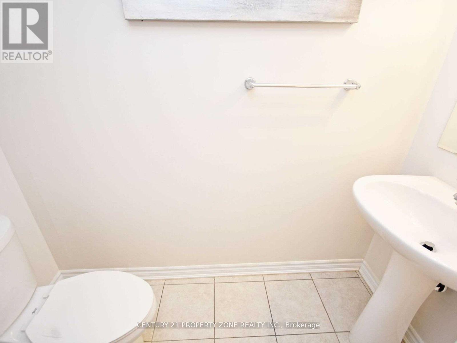 108 BANNISTER CRESCENT, Brampton (Northwest Brampton) — photo 8