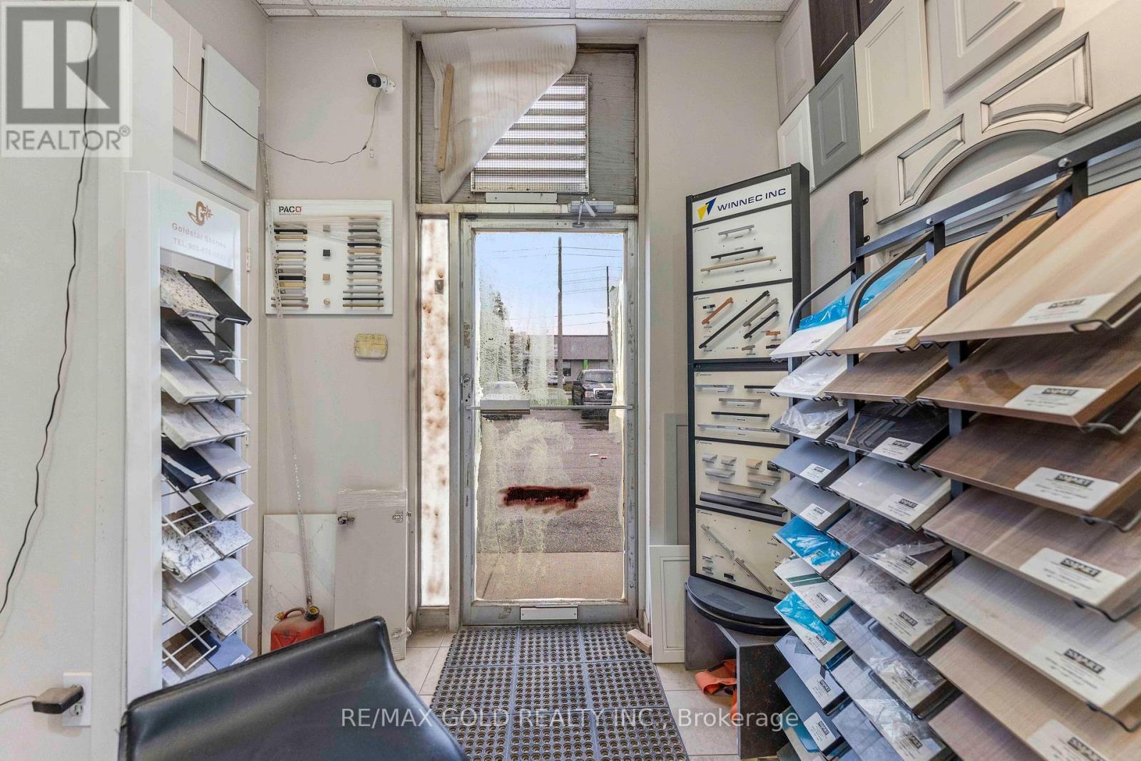 7 - 2585 DREW ROAD, Mississauga (Northeast) — photo 2