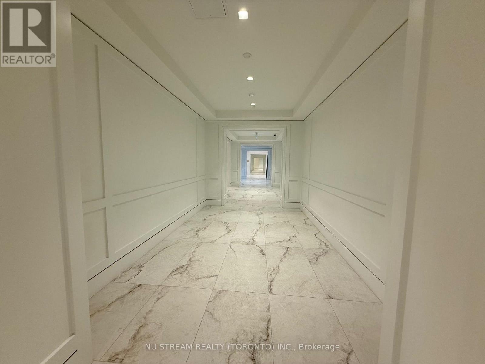 624 - 4000 EGLINTON AVENUE W, Toronto (Humber Heights) — photo 2