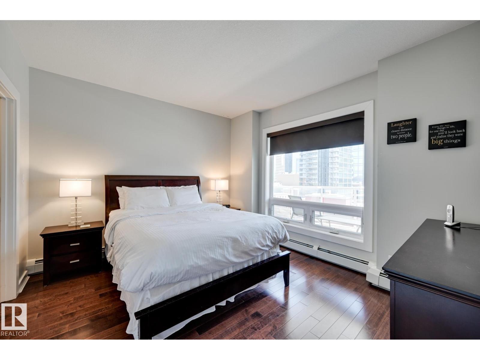 #802 10152 104 ST NW - 16