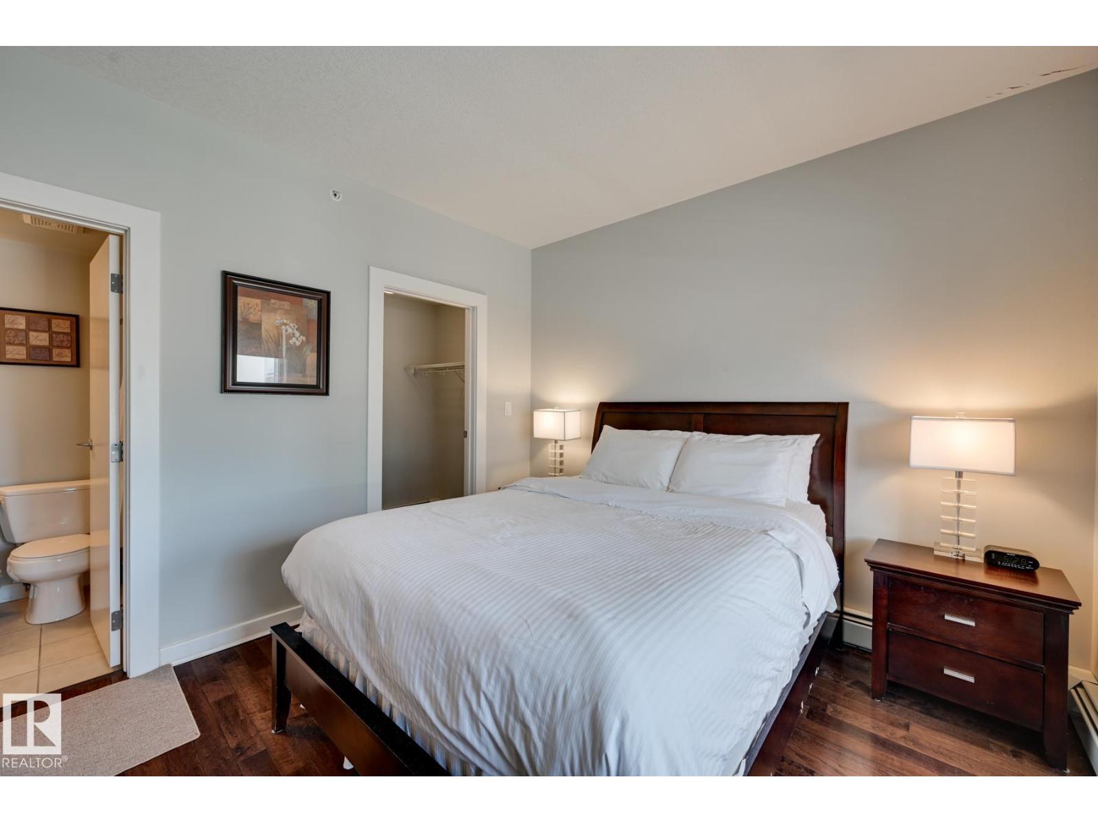 #802 10152 104 ST NW - 17