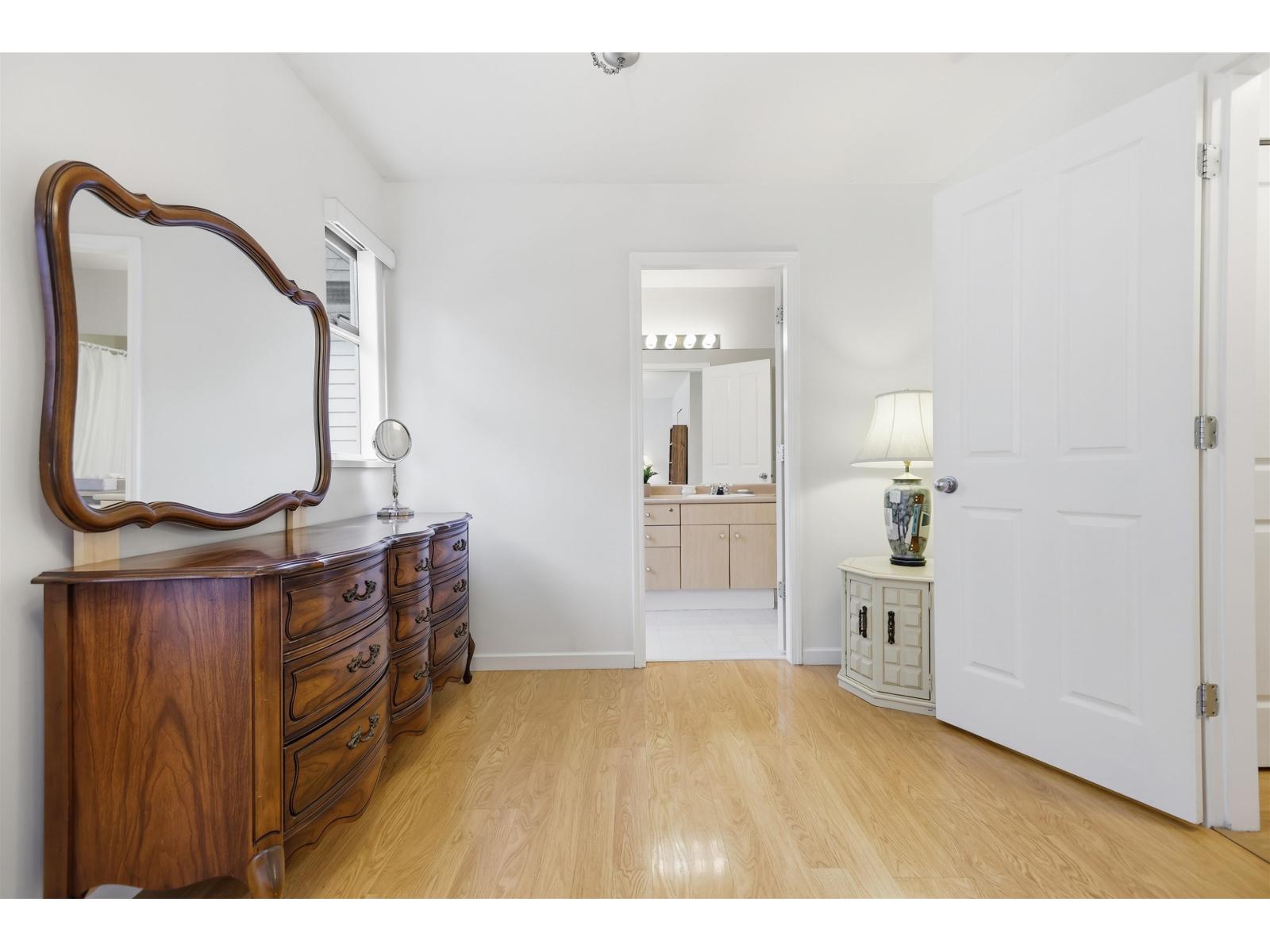 6 18883 65 AVENUE, Surrey