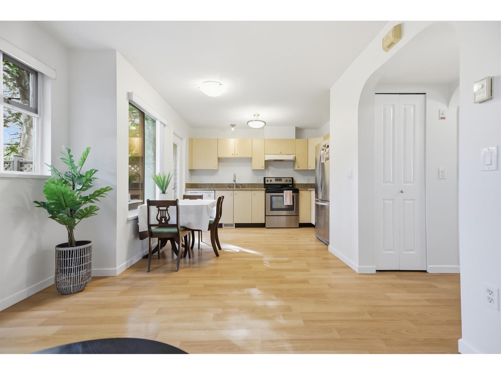 6 18883 65 AVENUE, Surrey