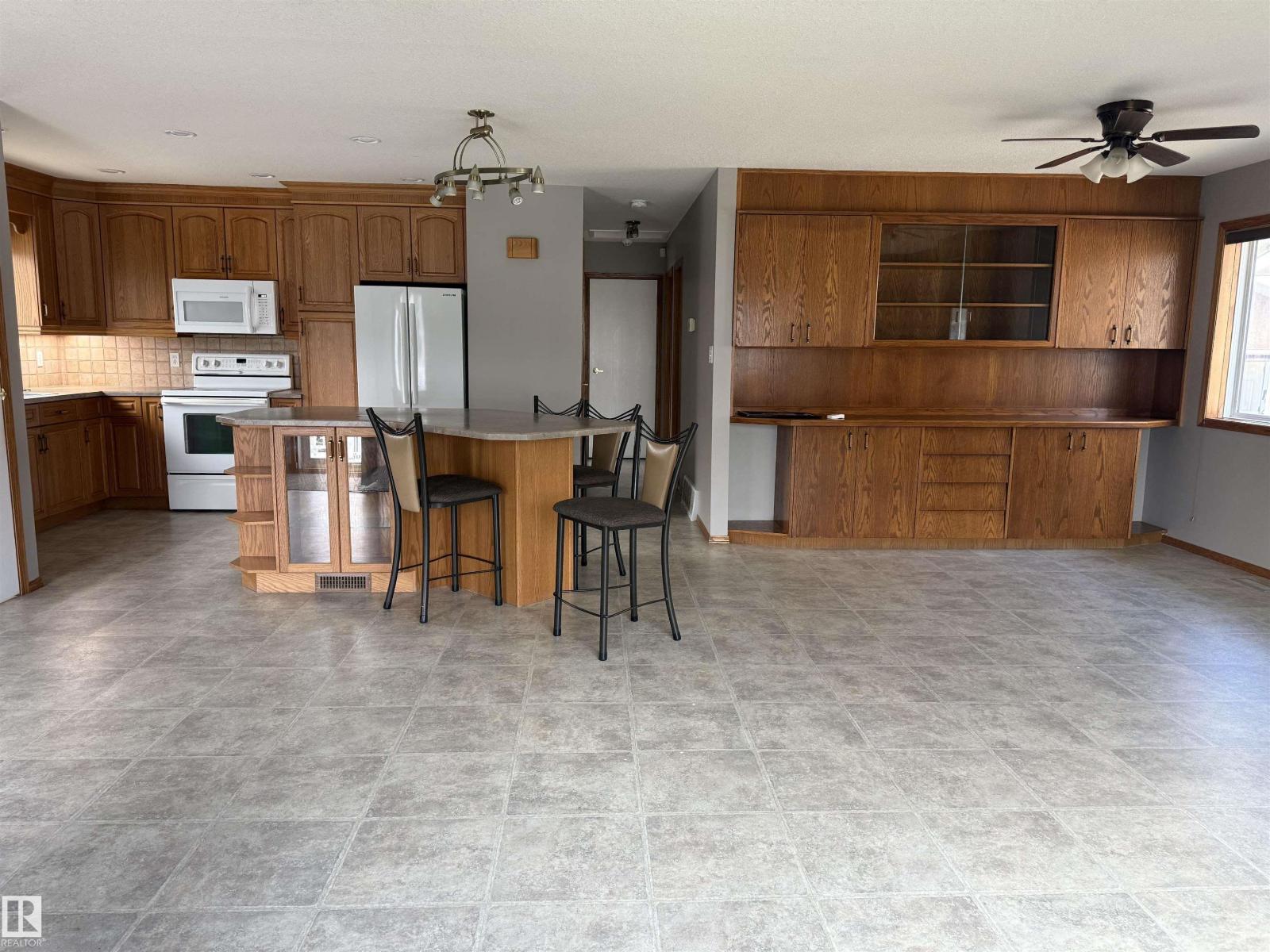1412 63 ST NW, Edmonton — photo 7