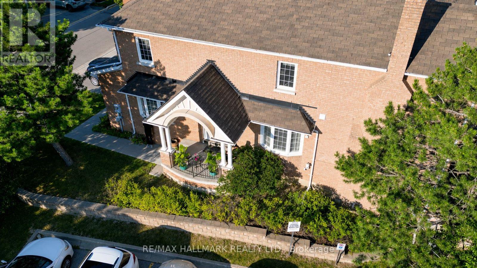 70 - 190 HARDING BLVD BOULEVARD W, Richmond Hill (North Richvale) — photo 2