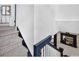 1169 1st Avenue Nw, Moose Jaw, SK S6H3N4 Photo 36