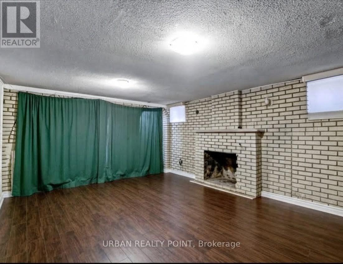 52 Fallway Road East, Brampton, ON photo 16