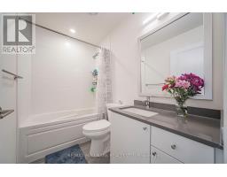 2203 - 3260 Sheppard Avenue E, Toronto, ON M1T3K3 Photo 6