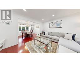 Bedroom 2 - 97 Thompson Drive, East Gwillimbury, ON L9N1E2 Photo 6