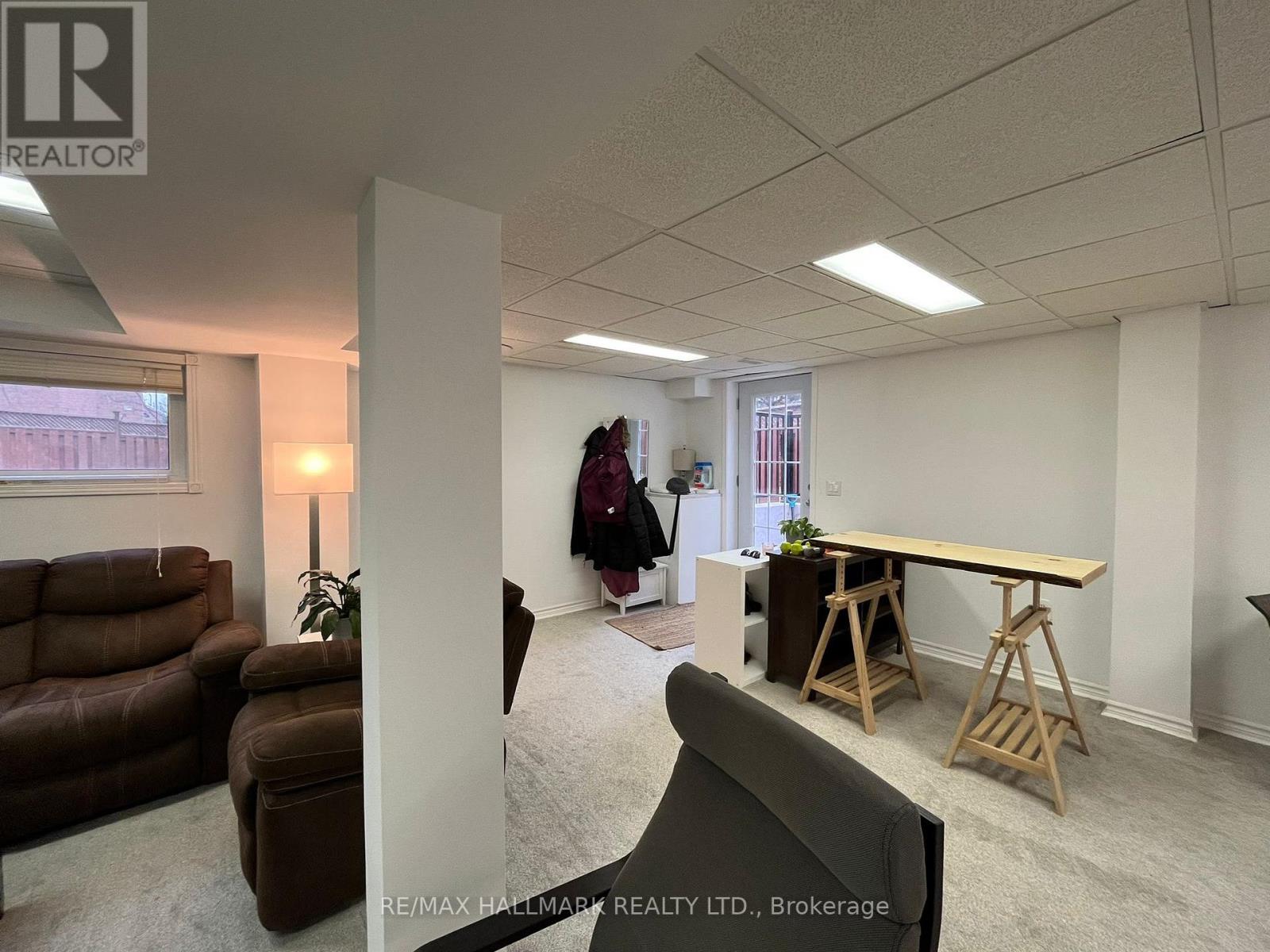 LOWER - 82 RUSH ROAD, Aurora (Bayview Wellington) — photo 1