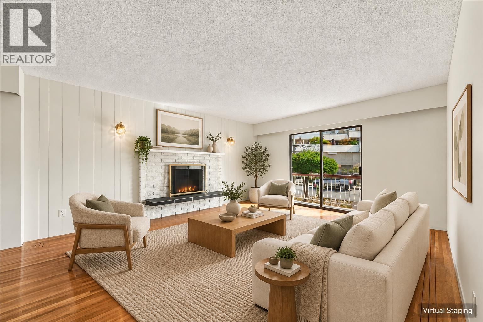 4371 COMMERCIAL STREET, Vancouver