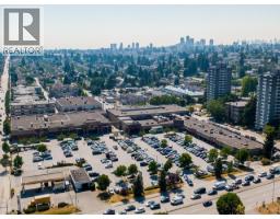 819 Sangster Place, New Westminster, BC V3L4L7 Photo 11