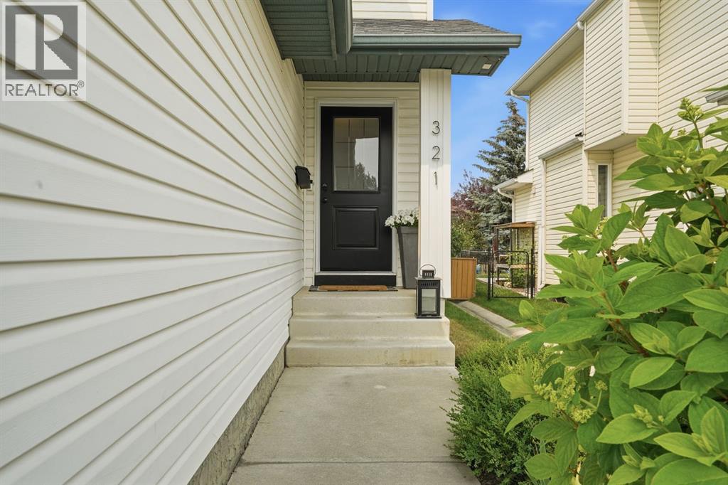 321 Douglas Ridge Circle SE, Calgary — photo 3