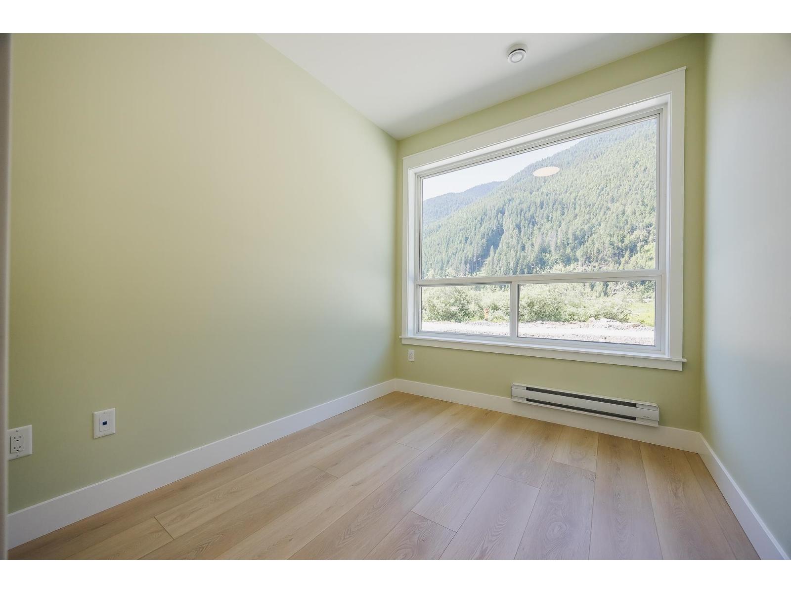 HG 187 71358 GROVE PLACE, Hope, Hope