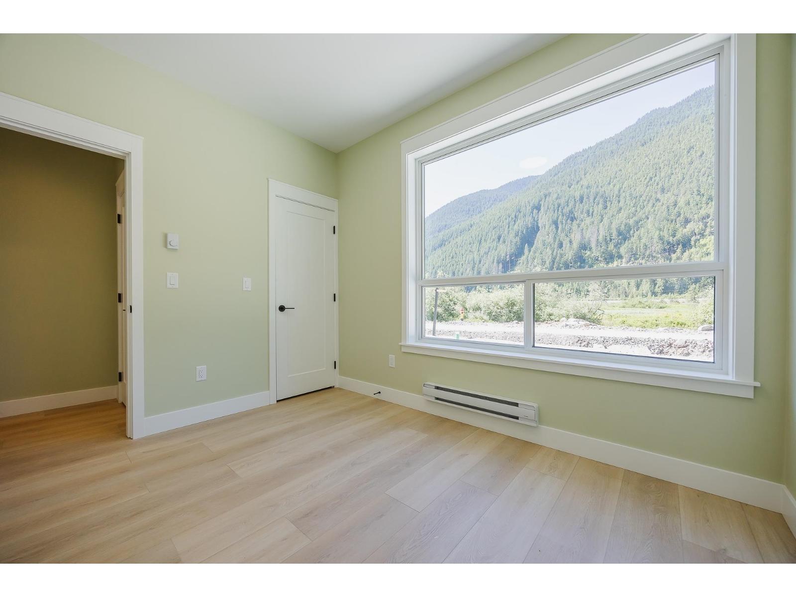 HG 187 71358 GROVE PLACE, Hope, Hope